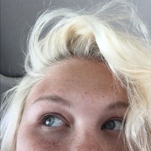 Meet your Posher, Alli